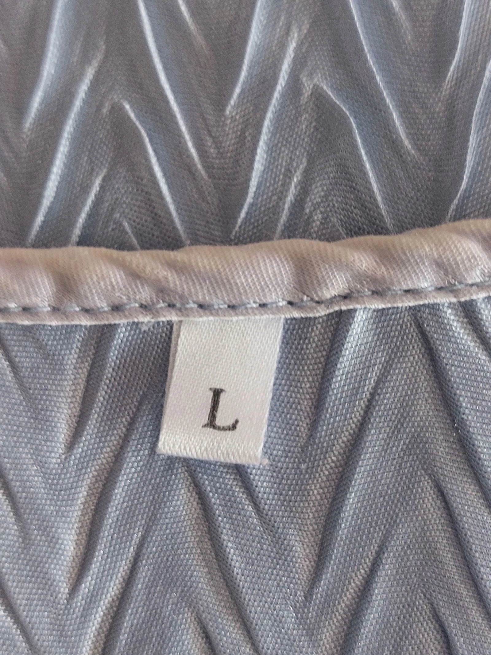 Camiseta azul claro con estructura plisada – L – photo 3